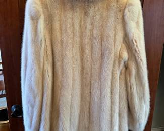 Gorgeous ladies fur coat