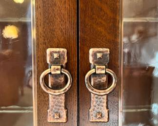 Absolutely stunning Echoes of Chequamegon Bay by Leick Furniture Limited Edition ‘Cornucopia’ lit curio cabinet with copper pulls and window details.  This is cabinet #C056 of only 207 made.