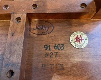 Stickley #603 tabouret side table in Like New condition