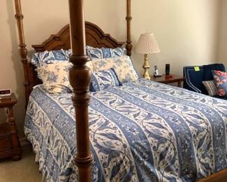 Oscar de La Renta bedding