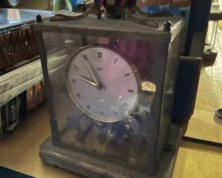 Clocks & Clock Accessories / Parts
