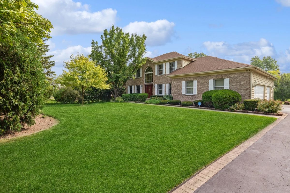 75 Off Monday! Northbrook Estate Sale starts on 11/6/2023