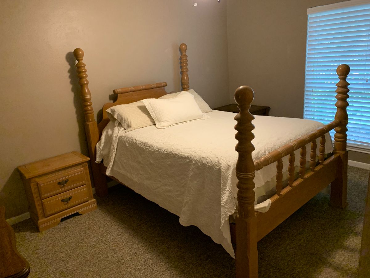 Solid wood queen size bed and dresser