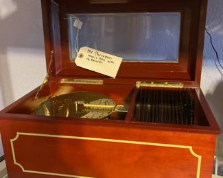 Mr. Christmas Music Box