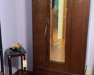 Great size chifforobe (wardrobe)