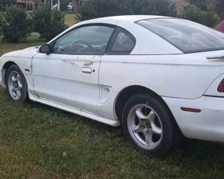 Mustang 1999 - Has title
Untested 
Selling as parts car