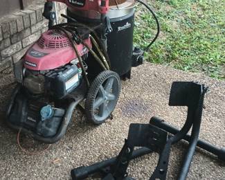 Pressure Washer 
Motorcycle stand