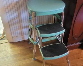 COSTCO STEP STOOL CHAIR