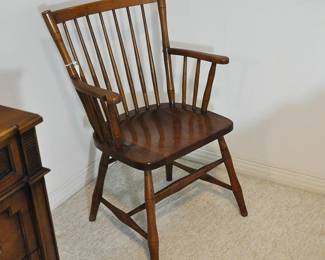 Leopold Stickley Windsor chair(s)