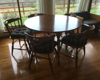 $150 TODAY SUNDAY PRICE CHAIRS AND TABLE