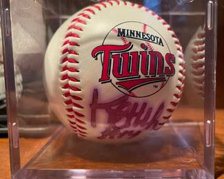 Kent Hrbeck Signed Baseball