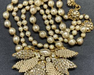 MIRIAM HASKELL Faux Pearl Crystal Necklace
