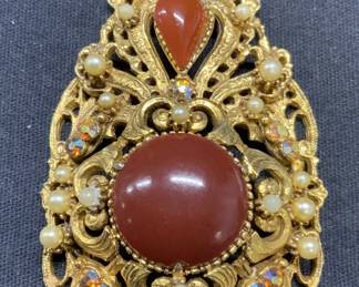 FLORENZA Gold Tn Red Cabochon Pendant Necklace

