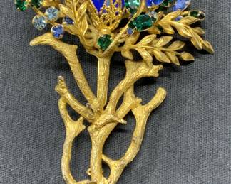 SCHIAPARELLI Gold Tn Crystal Botanical Brooch 3in
