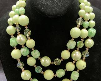 VENDOME Green Beaded Crystal Necklace
