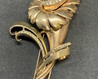 DEROSA Sterling Silver Gold Pl Flower Fur Clip 4in
