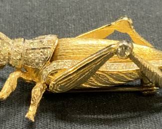 NETTIE ROSENSTEIN Gold Tn Grasshopper Brooch
