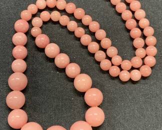 Pale Opaque Pink Topaz Graduated Necklace
