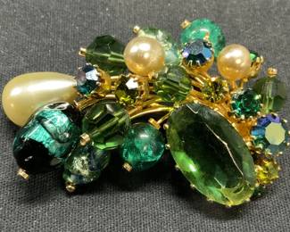 KRAMER Gold Tn Green Crystal Faux Pearl Brooch

