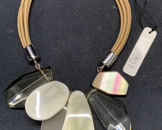 LAFAYETTE 148 Chunky Crystal Necklace NWT ITALY
