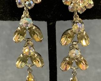 VENDOME Silver Tone Crystal Flower Earrings

