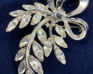 TRIFARI Crystal Leaf Brooch, Signed Jewelry

