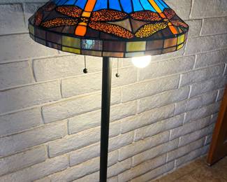 Floor lamp