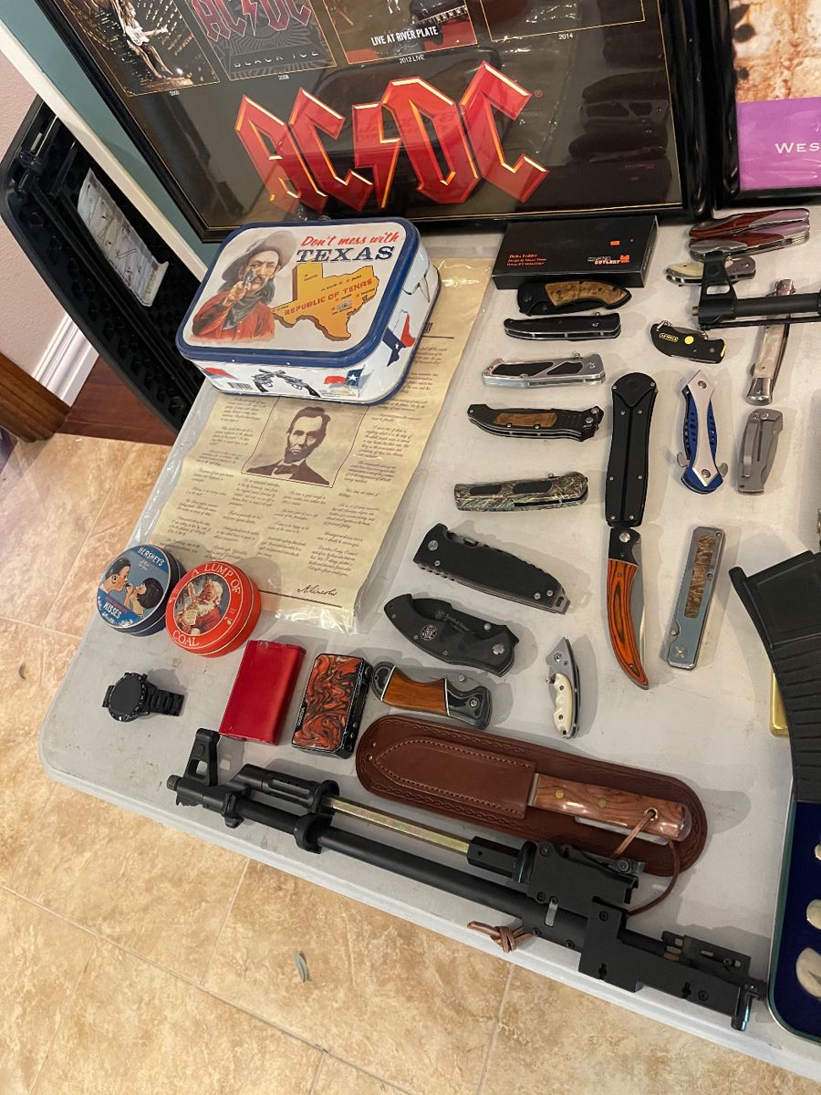 50 OFF Arlington Sports Memorabilia, Comics,... starts on 11/10/2023