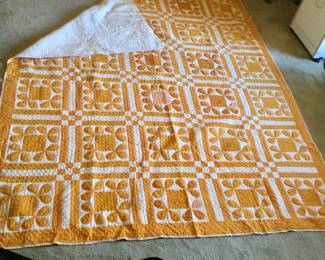 Vintage Hand Sewn Quilt 70" x 84" in pristine condition