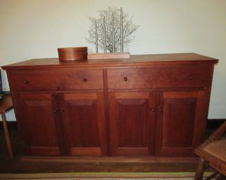 THOMAS MOSER OF MAINE SIDEBOARD 