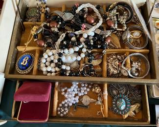 HUGE FASHION JEWELRY