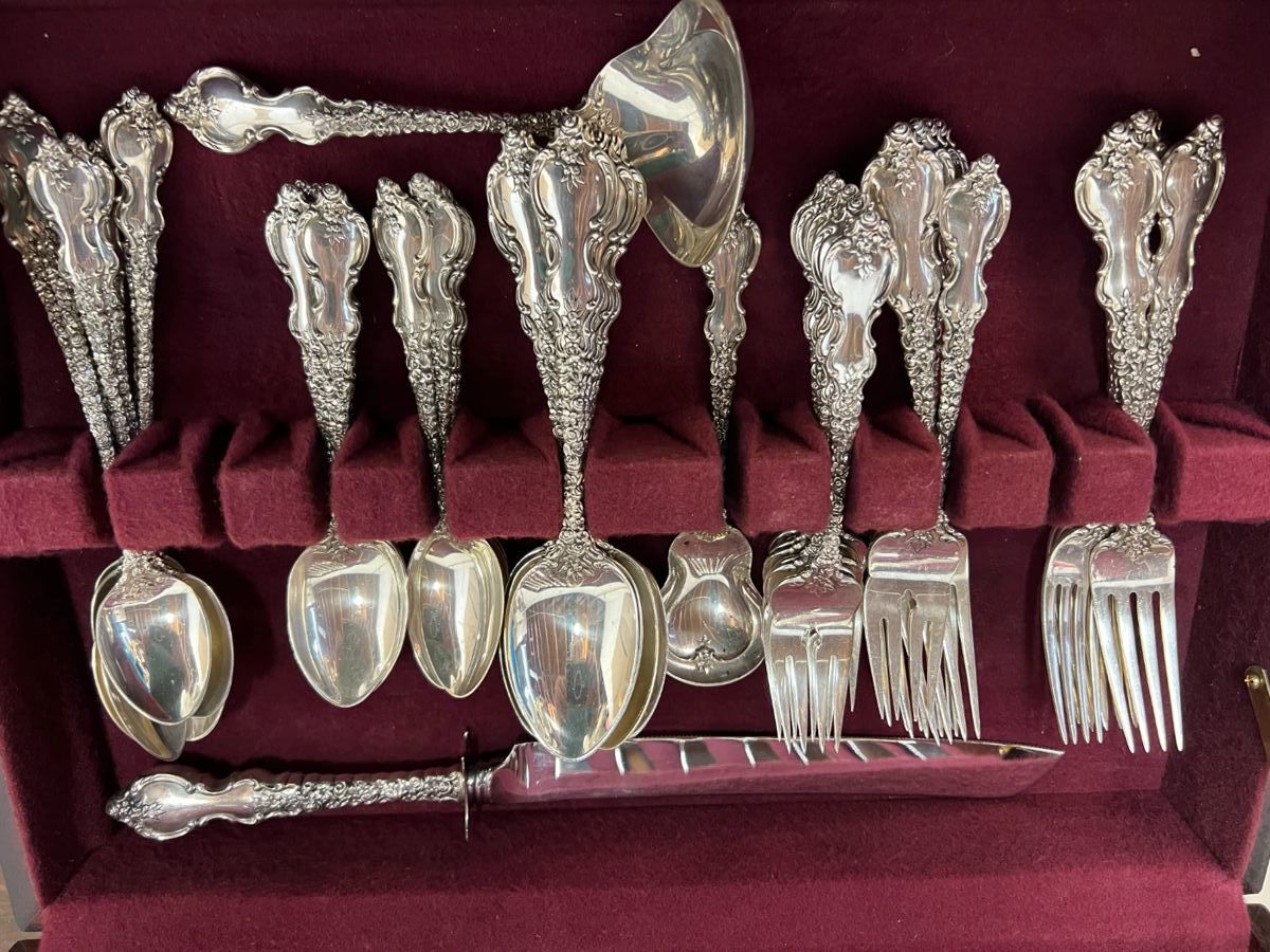 Tucker Auction November 10 6:00 pm starts on 11/10/2023