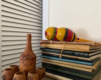 Wood wine set,  maracas, yearbooks