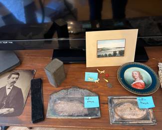 Close ups of tv bench area items