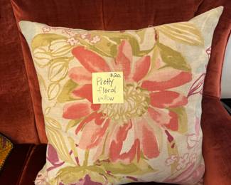 VTG pillow, VTG books