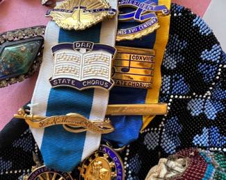 DAR & Dames XVII century awards on ribbons