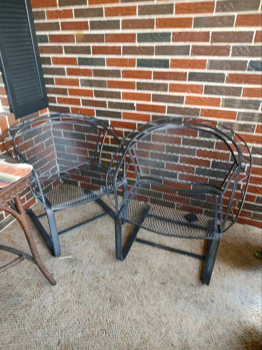 Wadsworth Estate Sale in Southside, AL starts on 11/9/2023