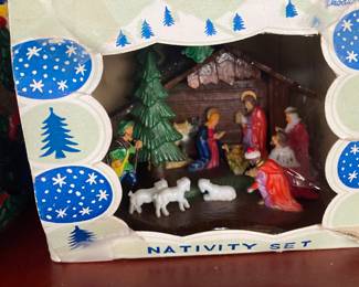Vintage Shiny Bright Nativity