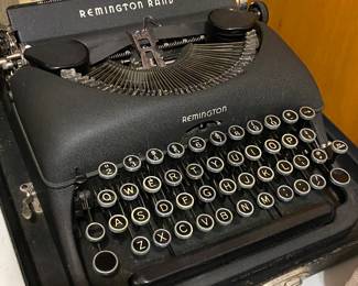 Vintage Remington Typewriter