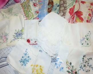Vintage Ladies Handkerchiefs