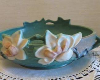 Vintage Roseville Art Pottery Bowl #443-8