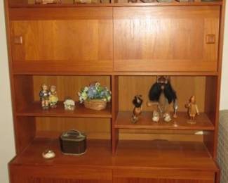 Domino Mobler Mid Century Modern Danish Teak Bookshelf Cabinet 