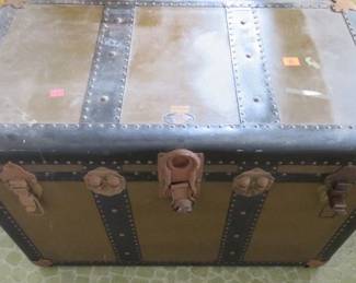 Antique Union Supreme Trunk & Bag Co. Steamer Trunk