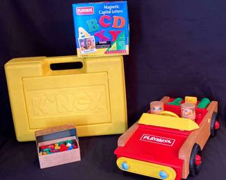 "Santa's Workshop" in Aiken, SC Starts Closing on Sat 11/11 at 8pm. Pickup: Mon 11/13 2-6pm. Please click here to view more photos, descriptions, and current bids:&nbsp;https://ctbids.com/estate-sale/25044