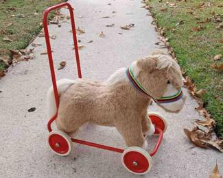 "Santa's Workshop" in Aiken, SC Starts Closing on Sat 11/11 at 8pm. Pickup: Mon 11/13 2-6pm. Please click here to view more photos, descriptions, and current bids:&nbsp;https://ctbids.com/estate-sale/25044