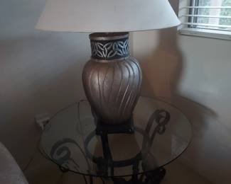 2 Lamps/2 Glass top end tables 