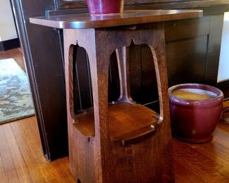 Stickley lamp table