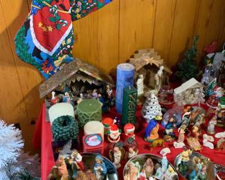 Sets of nativity figurines. Many made in Italy.