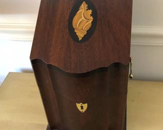 Lovely Vintage Knife Box w/Inlay