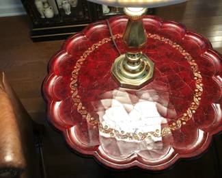 Gorgeous Unique Red Scalloped Pie Shaped Side Table w/Brass Lamp upon it